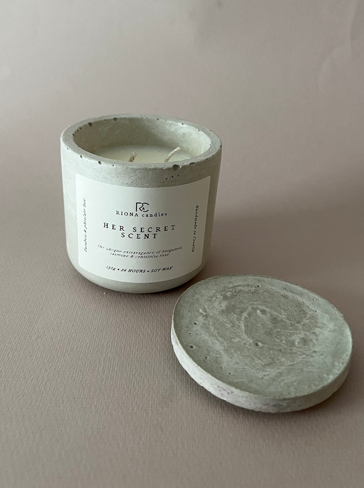 Her Secret Scent - Mirisna svijeća bergamot, jasmin i ruža
