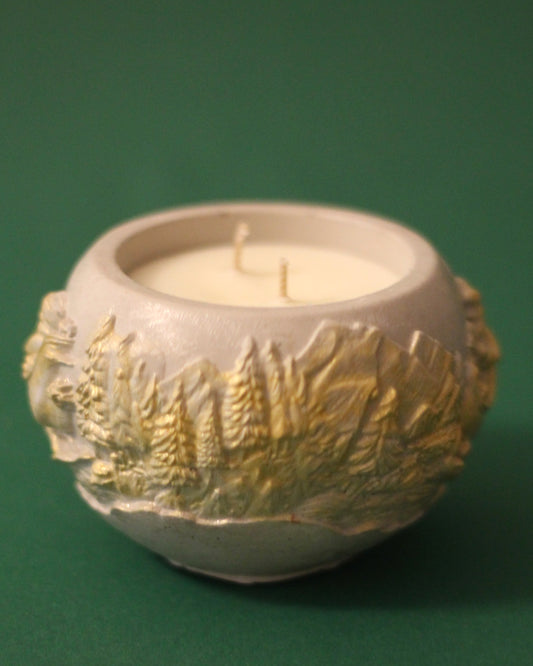 Zlatna Božićna betonska svijeća