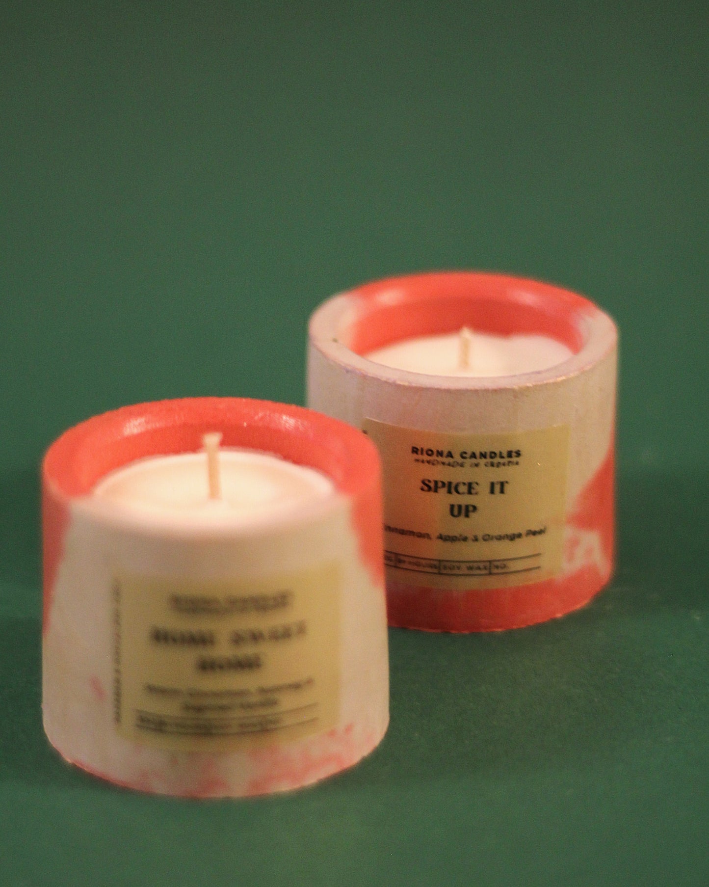 "Spice it up" crvena Božićna svijeća