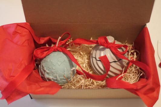 Poklon paket Bozicnih kuglica